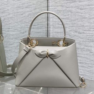 Dior-Tote-style-31-Grey-01A