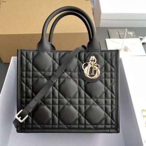 Dior-Tote-style-43-Black-01A