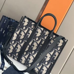 Dior-Tote-style-46-Navy-01A-2