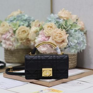 Dior-Tote-style-55-Black-01A-2