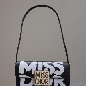Dior-Tote-style-60-Black-01A-2