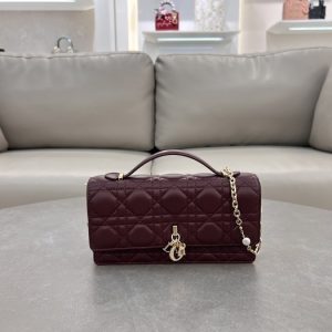 Dior-Tote-style-67-Burgundy-01A-2