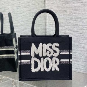 Dior-Tote-style-72-Navy-01A