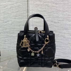 Dior-Tote-style-75-Black-01A