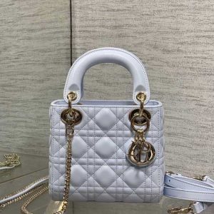 Dior-Tote-style-82-White-01A