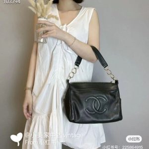 pink_and_black_chanel_bag