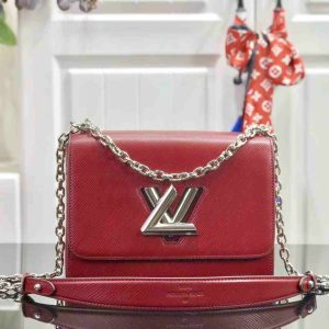 small_white_chanel_bag