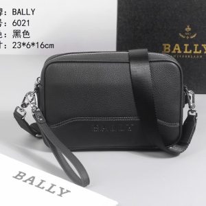 bally-bag21_CM_1