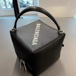 Balenciaga-bags-yupoo-Balenciaga--crossbody-bag-6B09