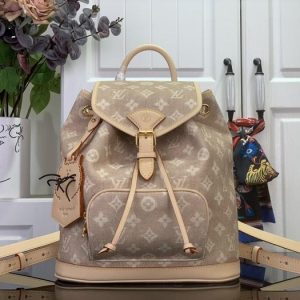 Beige yupoo Top quality