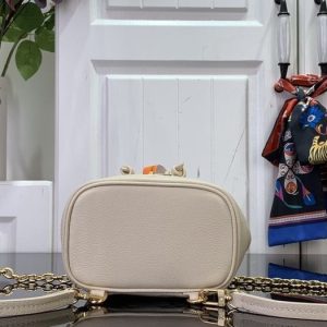 Beige yupoo Top quality