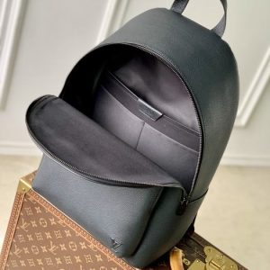 Grey yupoo Top quality