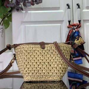 Beige yupoo Top quality