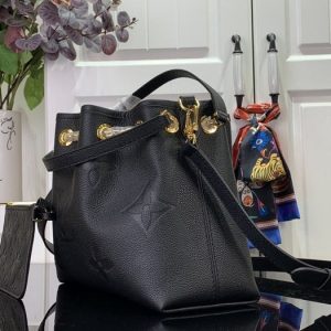 Black yupoo Top quality