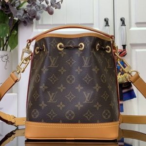 Brown yupoo Top quality