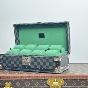 Grey yupoo Top quality