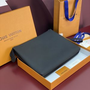 Black yupoo Top quality