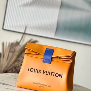 Tan yupoo Top quality