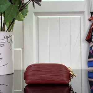 Burgundy yupoo Top quality