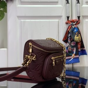 Burgundy yupoo Top quality