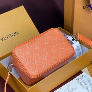 Red yupoo Top quality