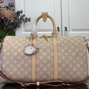 Beige yupoo Top quality