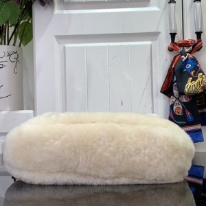 Beige yupoo Top quality