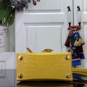 Beige yupoo Top quality