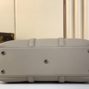 Beige yupoo Top quality