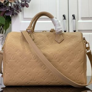 Beige yupoo Top quality