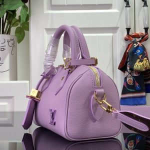 Beige yupoo Top quality