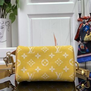 Beige yupoo Top quality