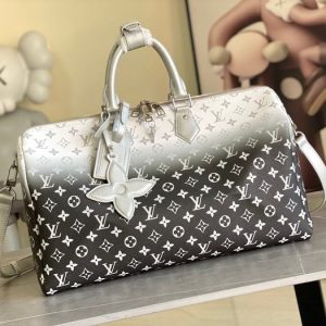 Black yupoo Top quality