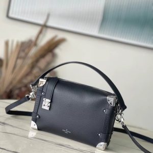 Black yupoo Top quality