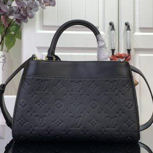 Black yupoo Top quality