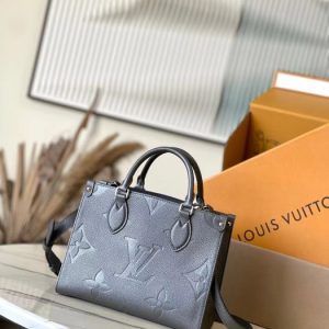 Grey yupoo Top quality