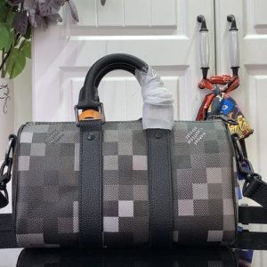 Grey yupoo Top quality