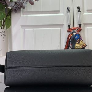 Black yupoo Top quality