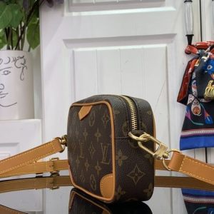 Brown yupoo Top quality