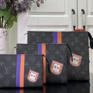 Black yupoo Top quality