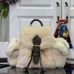 Beige yupoo Top quality