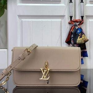 Beige yupoo Top quality