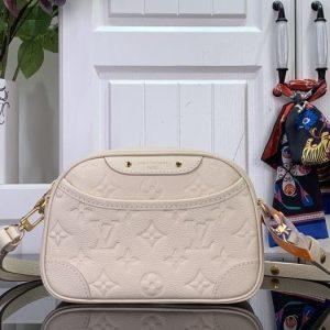 Beige yupoo Top quality