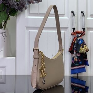 Beige yupoo Top quality