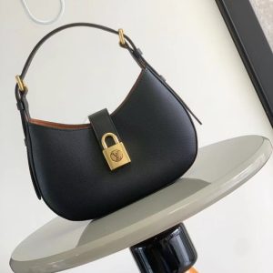 Black yupoo Top quality