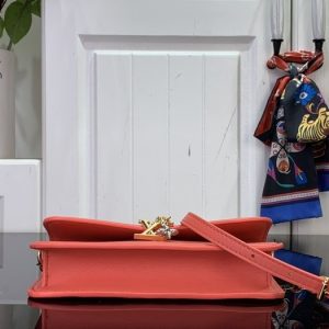 Red yupoo Top quality