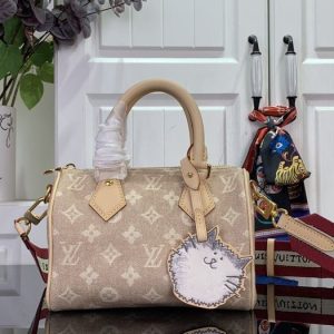 Beige yupoo Top quality