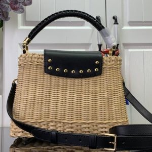 Beige yupoo Top quality