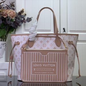 Beige yupoo Top quality