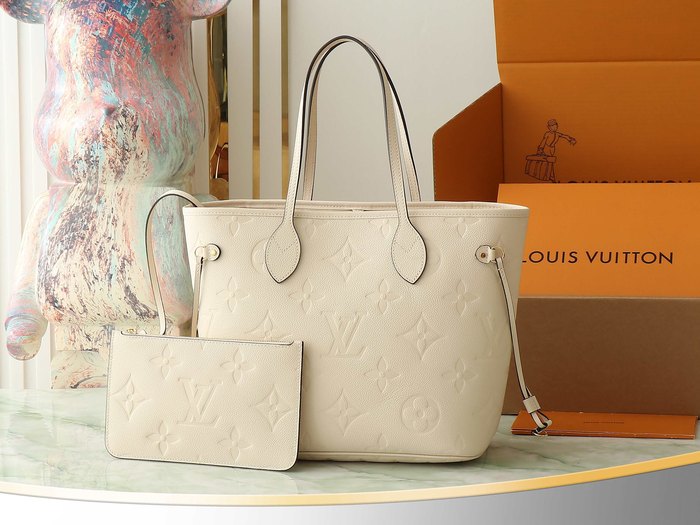 Beige yupoo Top quality